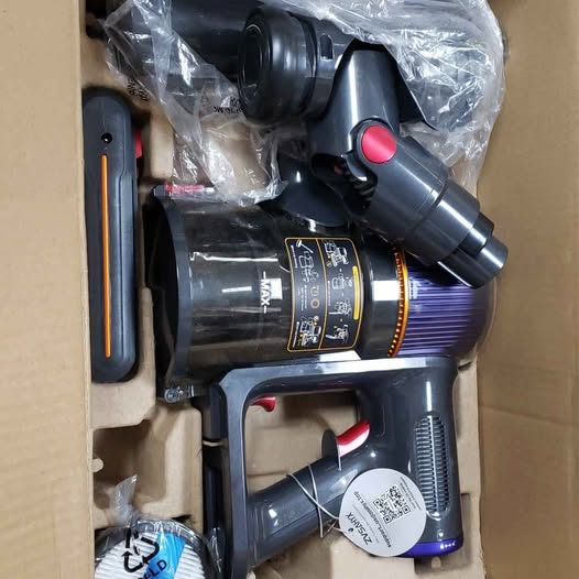 Cordless Vacuum Cleaner – 550W, 45KPa Suction, 60min Runtime, Touch Display