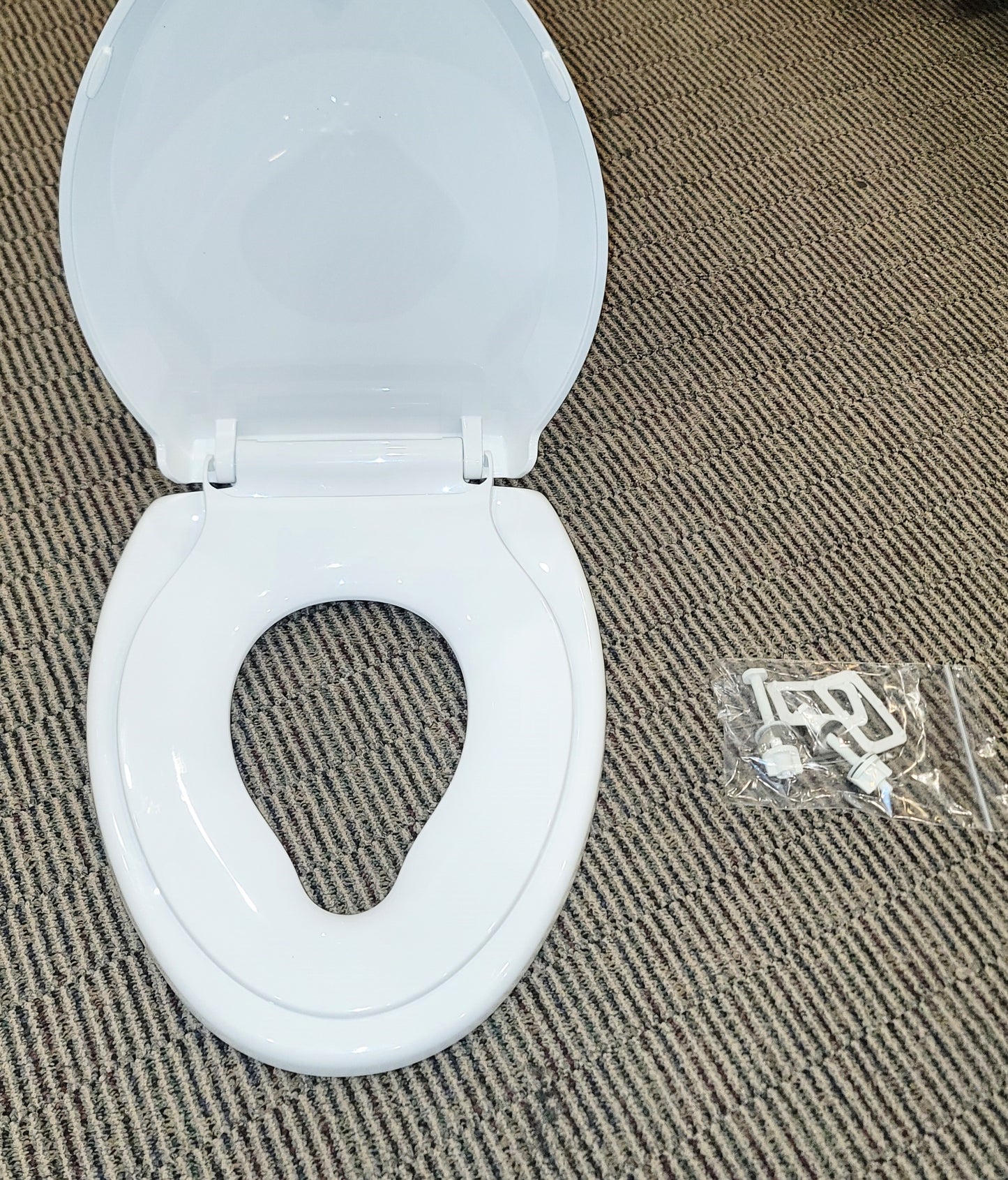 YASFEL Elongated Toilet Seat with Built-in Toddler Potty Seat
