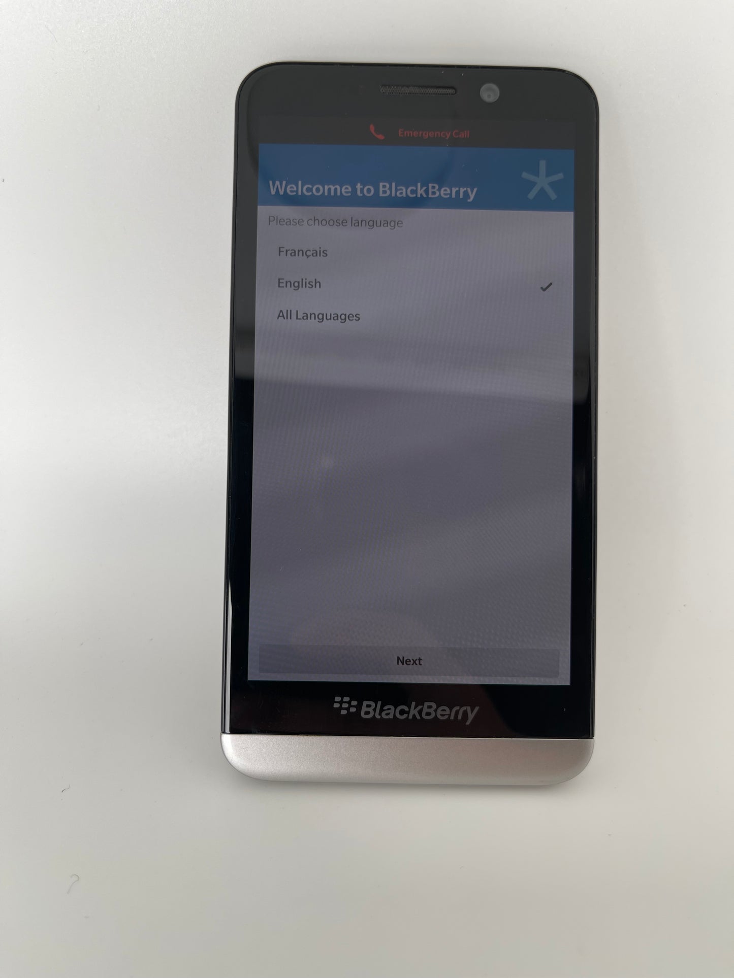 BlackBerry Z30 – 5" Touchscreen – Working