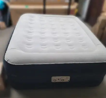 King Koil Pillow Top Plush Queen Air Mattress With Built Pump