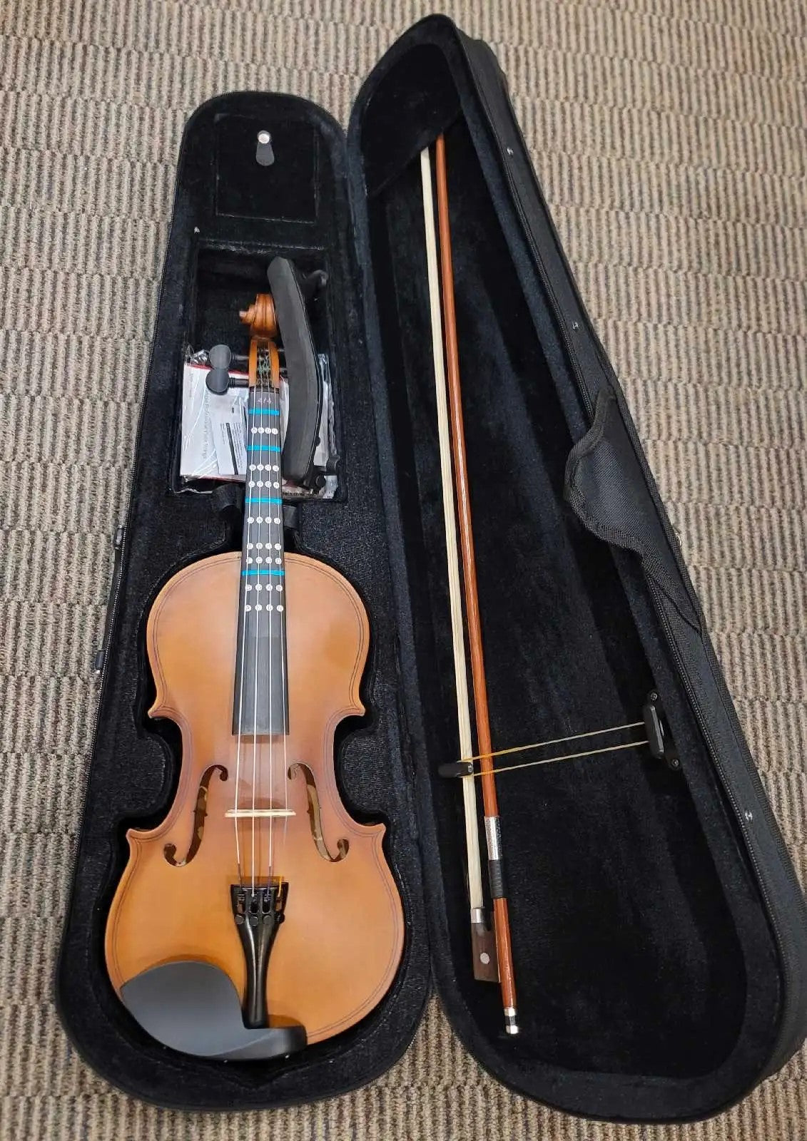 Vangoa VV-4 Acoustic Violin Outfit with Case