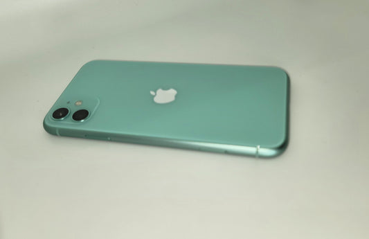 iPhone 11 – 64GB (Green)